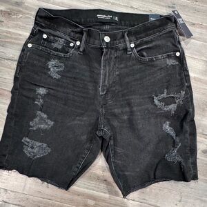 NWT Abercrombie & Fitch Distressed Black Denim Shorts